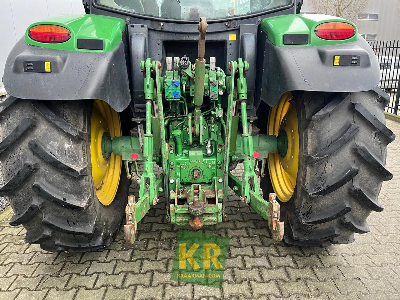 6115R John Deere - Farm tractor: picture 3 6115R John Deere - Farm tractor: picture 3
