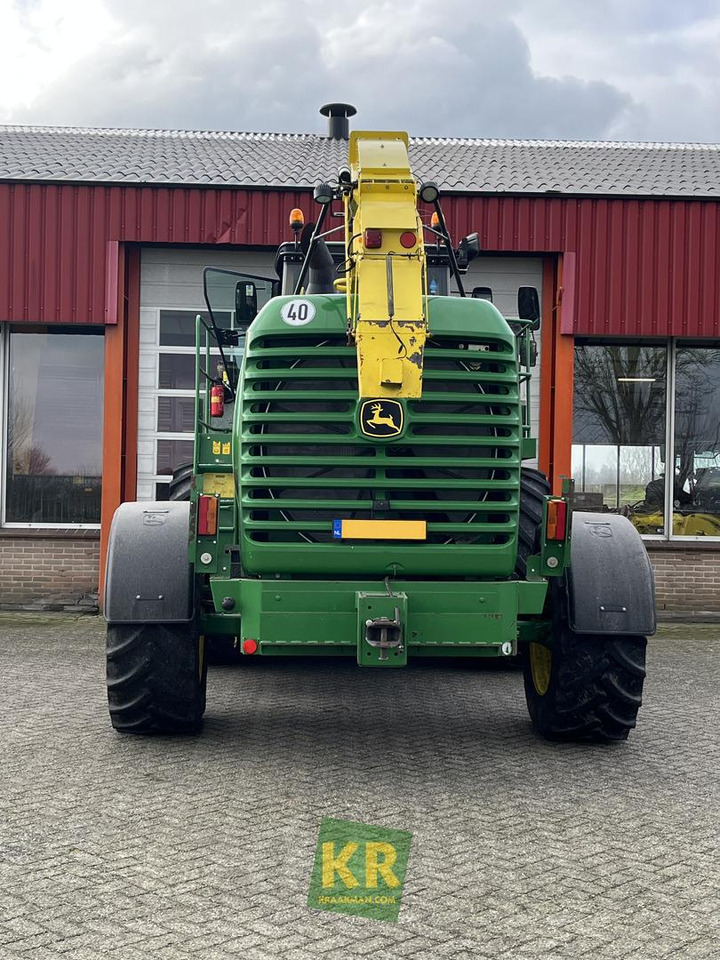 7380 John Deere - Forage harvester: picture 2 7380 John Deere - Forage harvester: picture 2