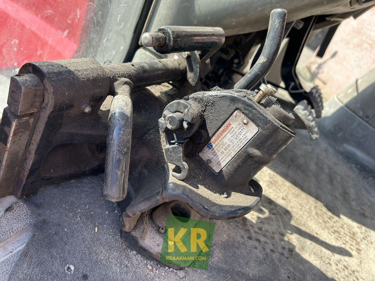 Farm tractor Case IH International Puma 140: picture 12