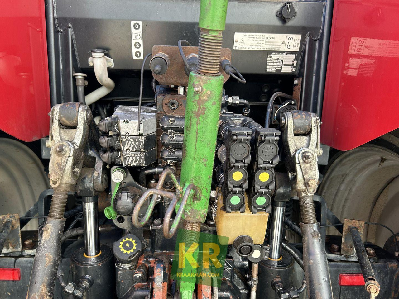 Farm tractor Case IH International Puma 140: picture 9