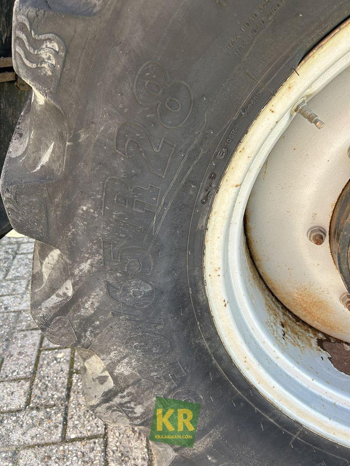 Farm tractor Case IH International Puma 140: picture 8