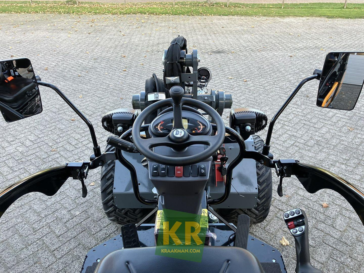 Compact loader G2700 HD+ Giant: picture 9