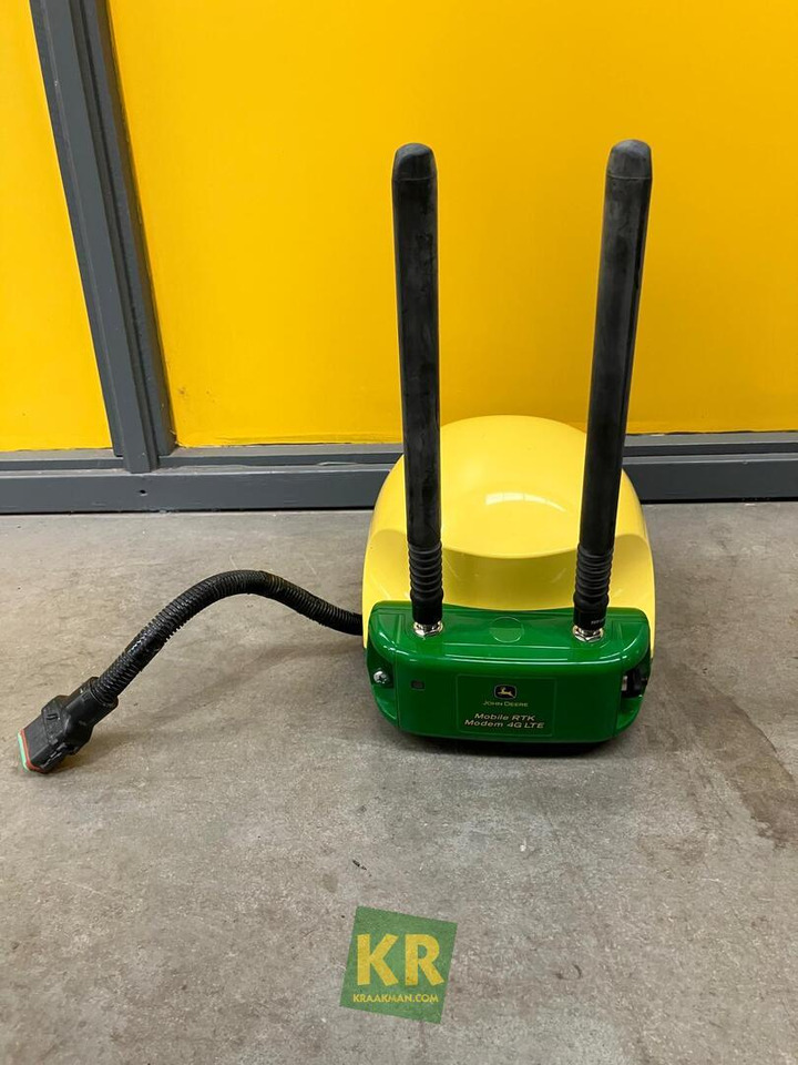 John Deere Starfire 6000 ontvanger - Navigation system for Agricultural machinery: picture 2 John Deere Starfire 6000 ontvanger - Navigation system for Agricultural machinery: picture 2