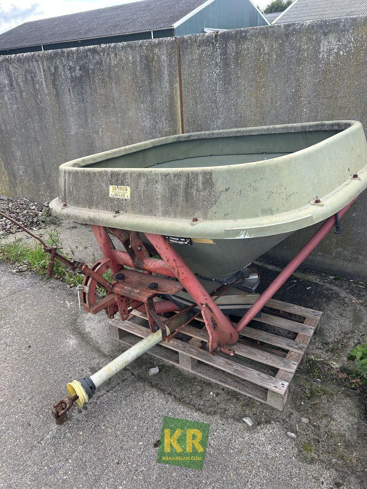 Trioliet TS6  - Fertilizer spreader: picture 1 Trioliet TS6  - Fertilizer spreader: picture 1