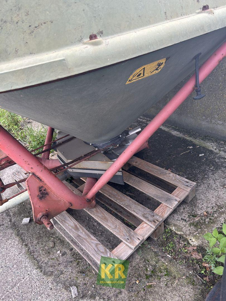 Trioliet TS6  - Fertilizer spreader: picture 3 Trioliet TS6  - Fertilizer spreader: picture 3