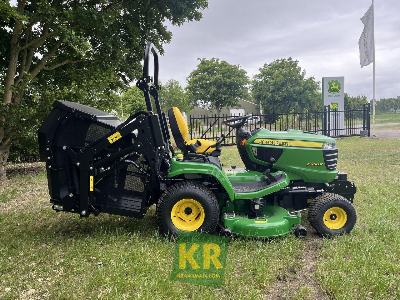 X950R John Deere - Garden mower: picture 3 X950R John Deere - Garden mower: picture 3