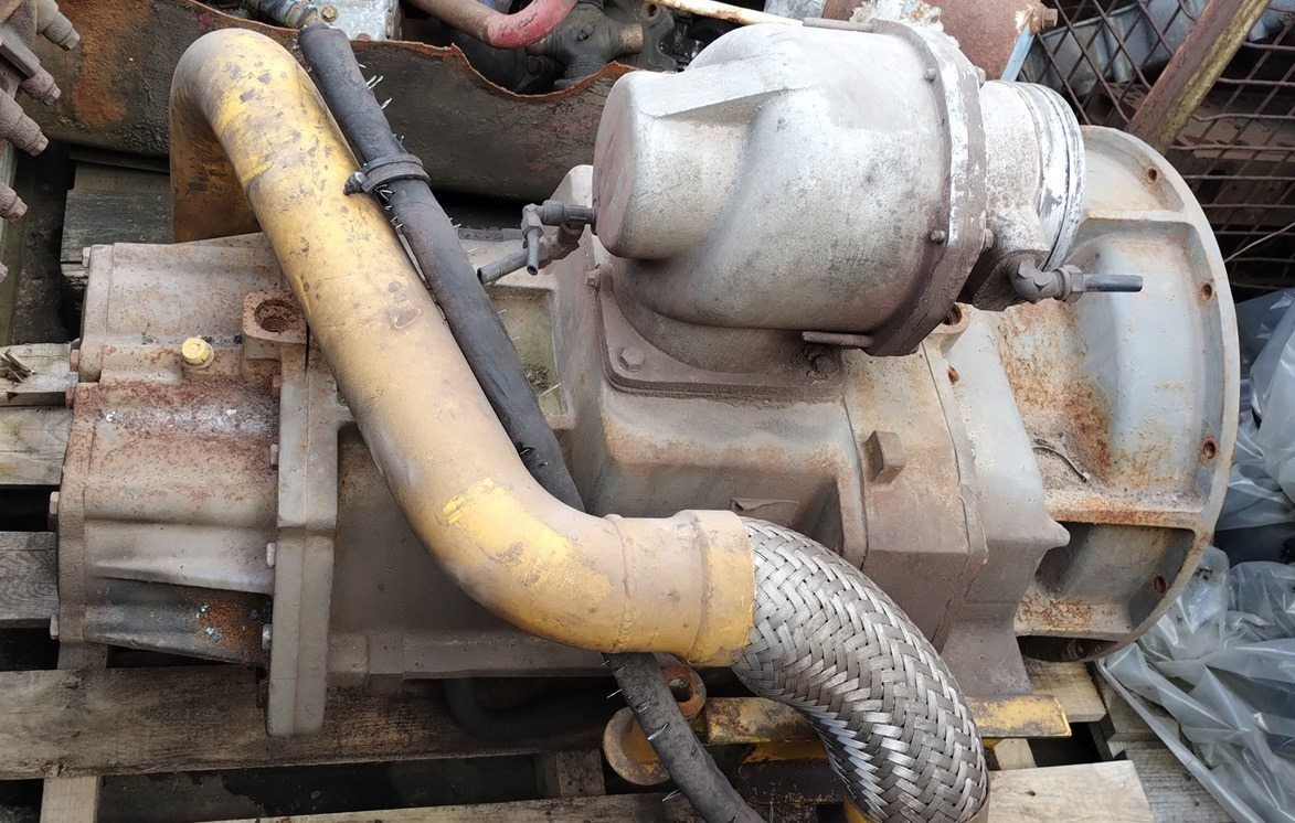 ATLAS COPCO Screw Compressor OIS 0-01 - Air compressor: picture 2 ATLAS COPCO Screw Compressor OIS 0-01 - Air compressor: picture 2