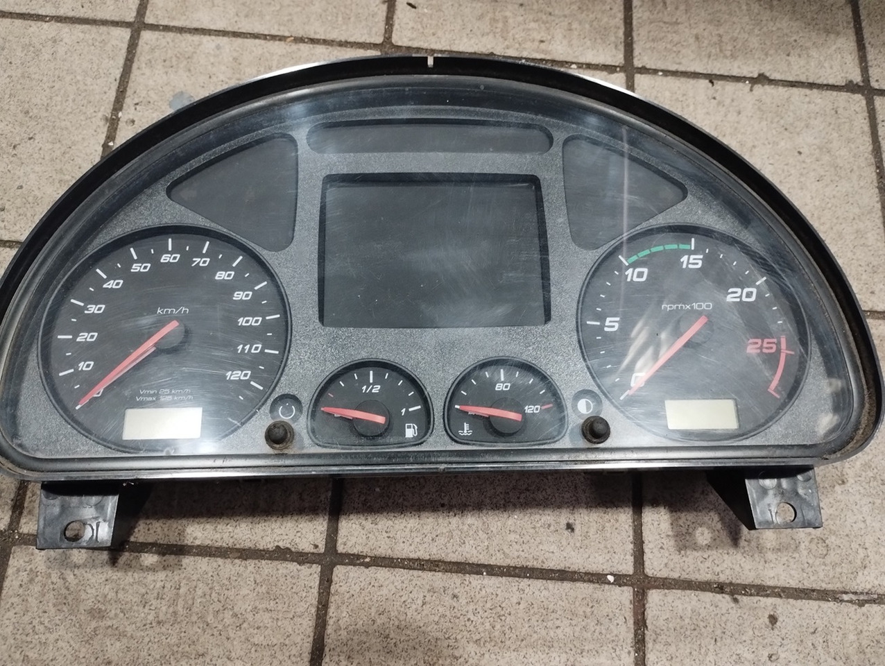 ZEGAR LICZNIK IVECO STRALIS HI-WAY E6 5801721169 - Tachograph: picture 1 ZEGAR LICZNIK IVECO STRALIS HI-WAY E6 5801721169 - Tachograph: picture 1