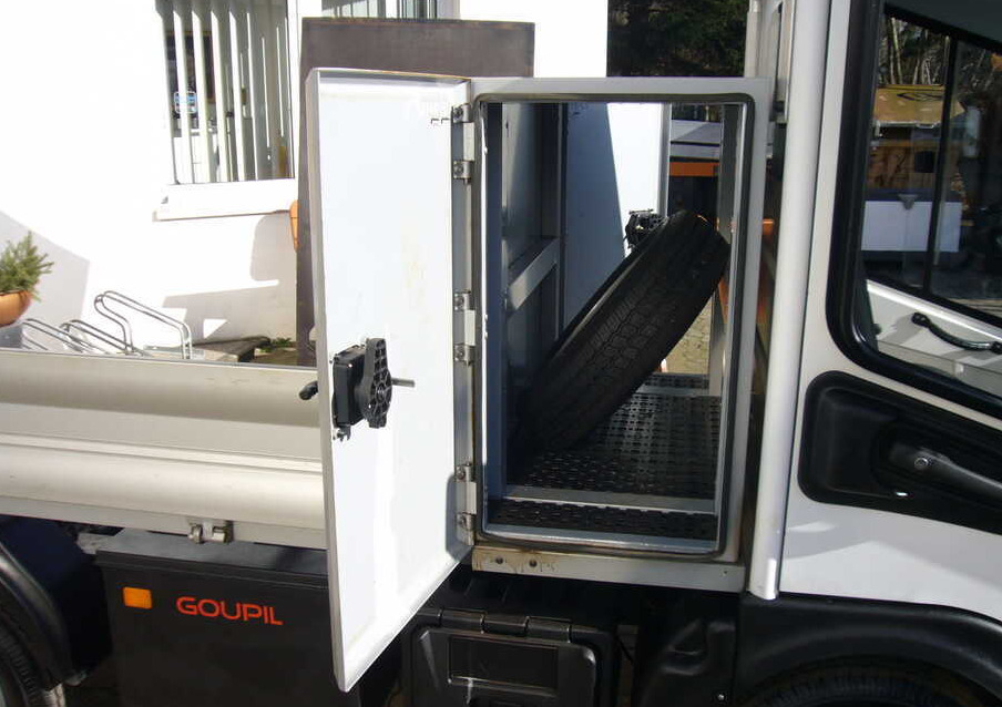 Goupil G3 - Electric utility vehicle: picture 3 Goupil G3 - Electric utility vehicle: picture 3