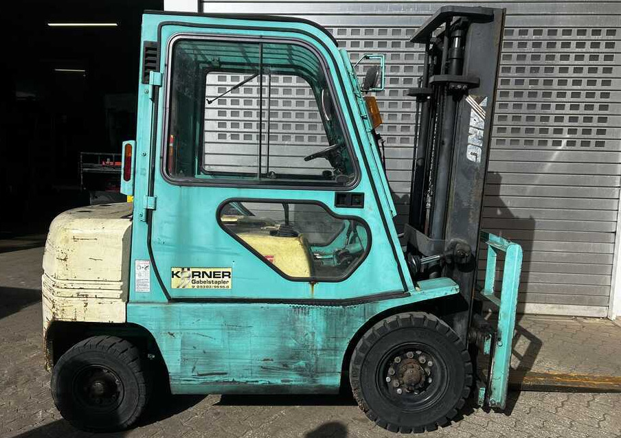 Yang FD25.33 - Diesel forklift: picture 1 Yang FD25.33 - Diesel forklift: picture 1