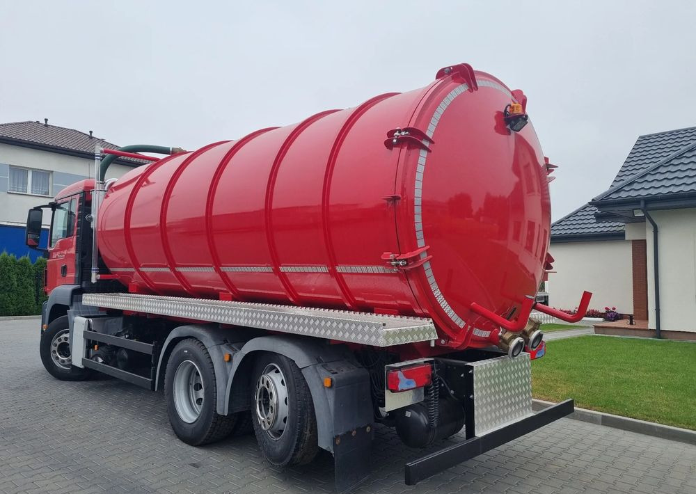 MAN TGS 26 320 - Garbage truck: picture 4 MAN TGS 26 320 - Garbage truck: picture 4