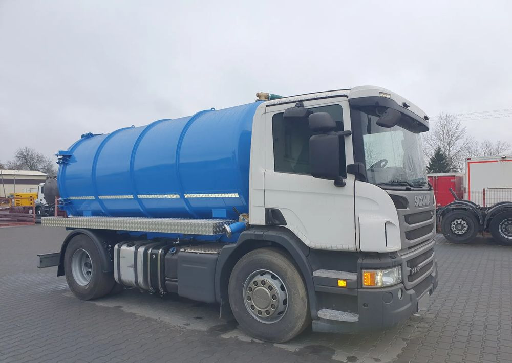 Scania P360 - Garbage truck: picture 2 Scania P360 - Garbage truck: picture 2