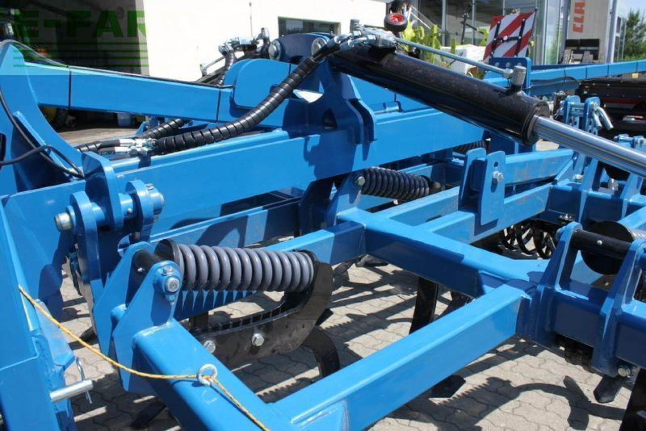 AGRO-TOM profi line beta 2 - schwergrubber / grubber 4m - Cultivator: picture 5 AGRO-TOM profi line beta 2 - schwergrubber / grubber 4m - Cultivator: picture 5