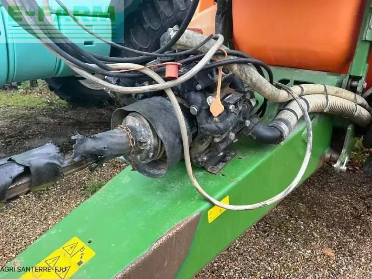 Amazone ux 3200 - Trailed sprayer: picture 3 Amazone ux 3200 - Trailed sprayer: picture 3