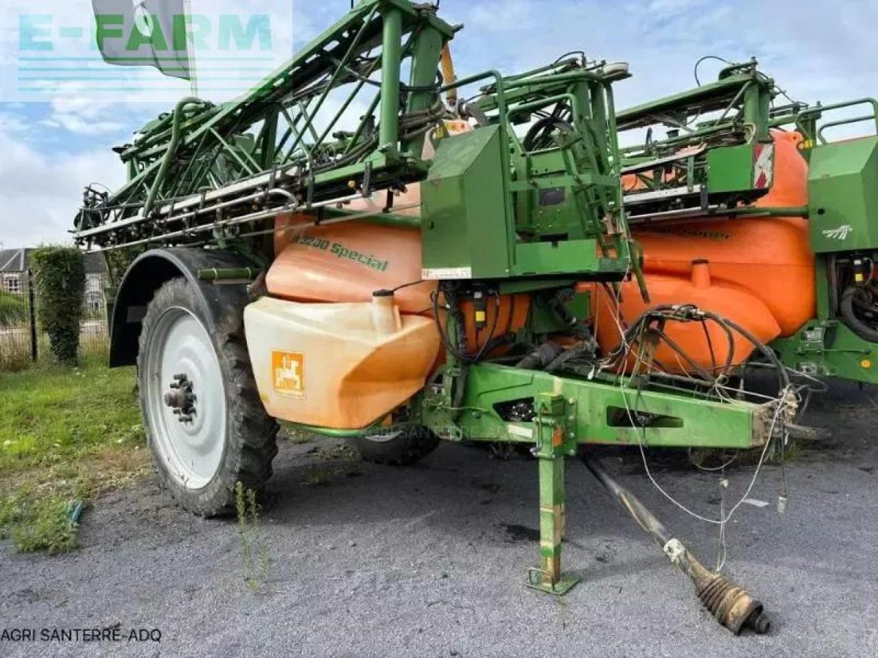 Amazone ux 3200 - Trailed sprayer: picture 1 Amazone ux 3200 - Trailed sprayer: picture 1