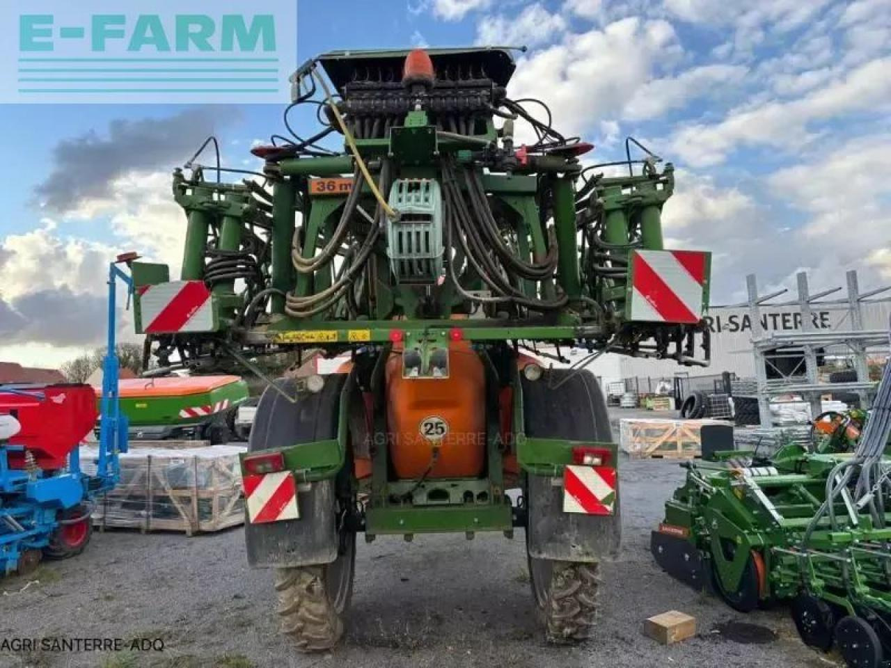 Amazone ux 4200 - Trailed sprayer: picture 4 Amazone ux 4200 - Trailed sprayer: picture 4