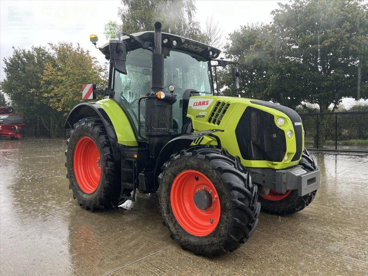 CLAAS ARION 530 - Farm tractor: picture 3 CLAAS ARION 530 - Farm tractor: picture 3
