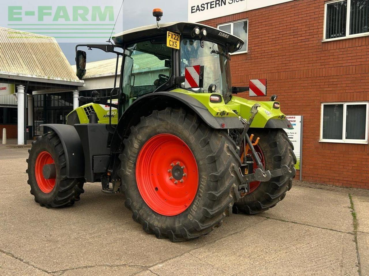 CLAAS ARION 650 HEXASHIFT - STAGE V CEBIS 50K HEXASHIFT CEBIS - Farm tractor: picture 2 CLAAS ARION 650 HEXASHIFT - STAGE V CEBIS 50K HEXASHIFT CEBIS - Farm tractor: picture 2