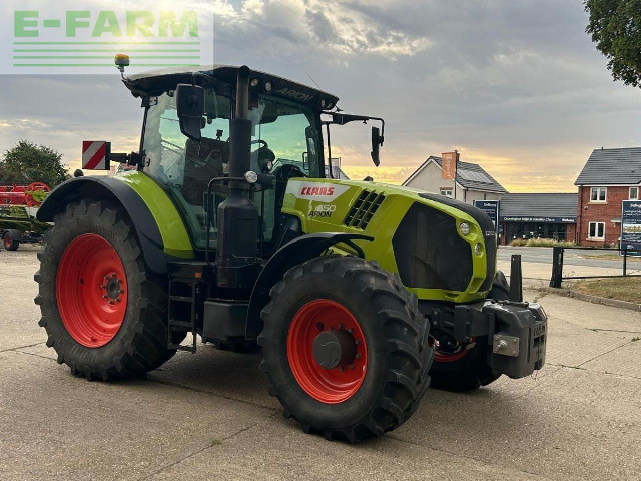 CLAAS ARION 650 HEXASHIFT - STAGE V CEBIS 50K HEXASHIFT CEBIS - Farm tractor: picture 3 CLAAS ARION 650 HEXASHIFT - STAGE V CEBIS 50K HEXASHIFT CEBIS - Farm tractor: picture 3