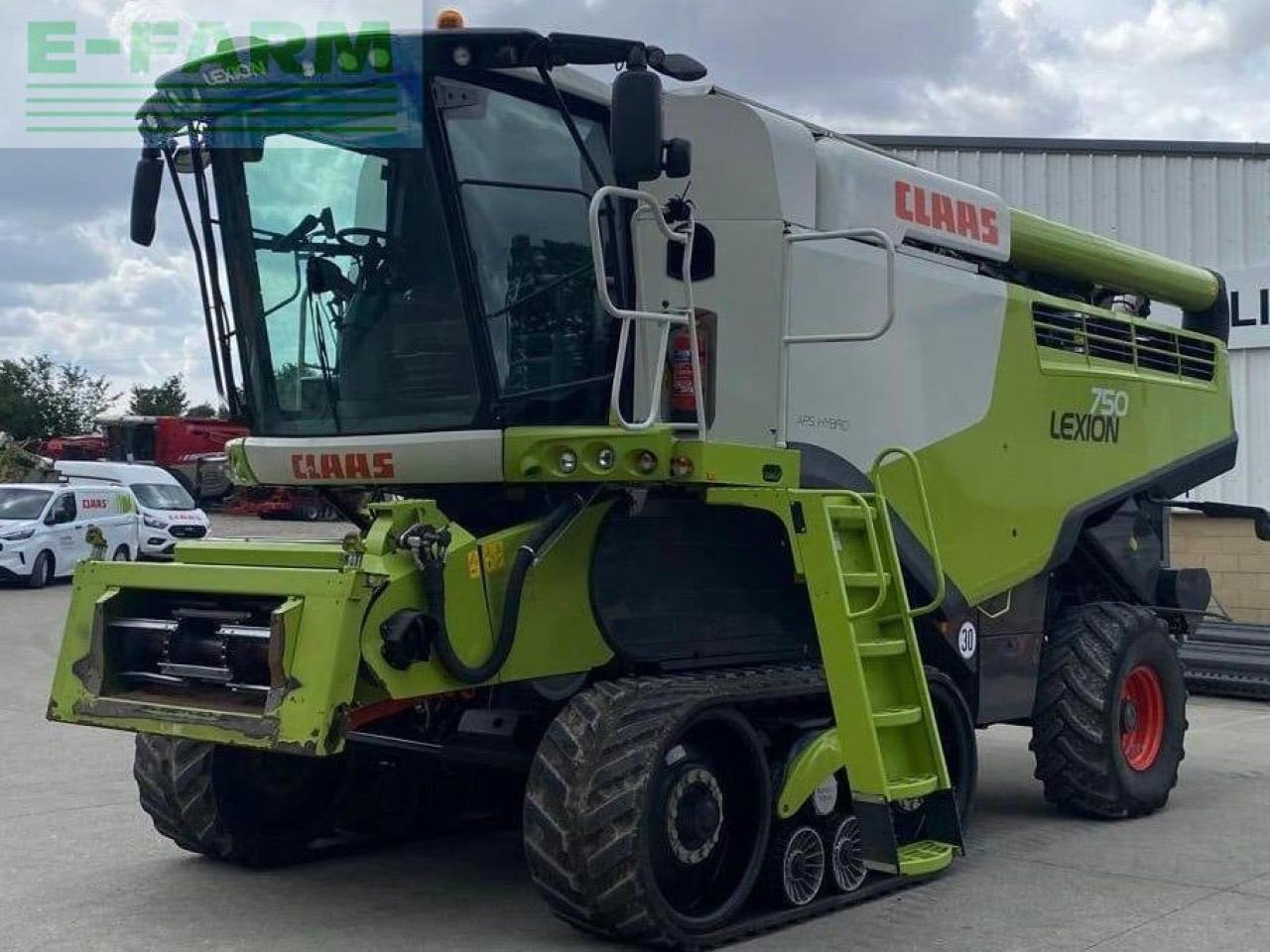 CLAAS LEXION 750 TT - Combine harvester: picture 1 CLAAS LEXION 750 TT - Combine harvester: picture 1