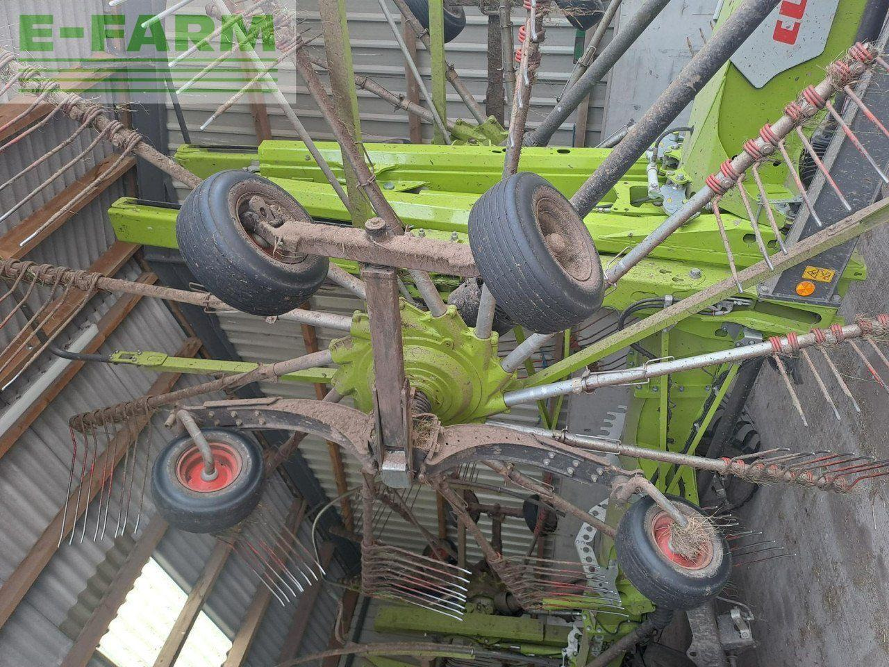 CLAAS LINER 4800 BUSINESS - Tedder/ Rake: picture 3 CLAAS LINER 4800 BUSINESS - Tedder/ Rake: picture 3