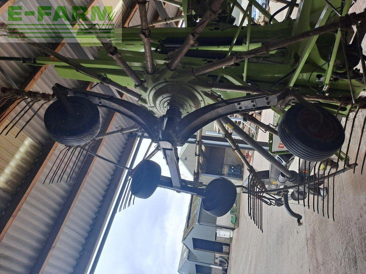 CLAAS LINER 4800 BUSINESS - Tedder/ Rake: picture 3 CLAAS LINER 4800 BUSINESS - Tedder/ Rake: picture 3