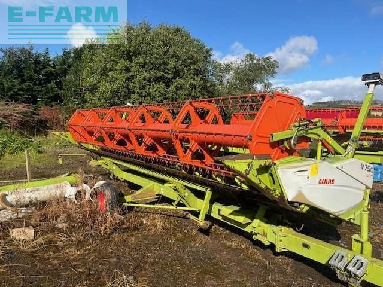 CLAAS USED LEXION 570 TT - Combine harvester: picture 2 CLAAS USED LEXION 570 TT - Combine harvester: picture 2