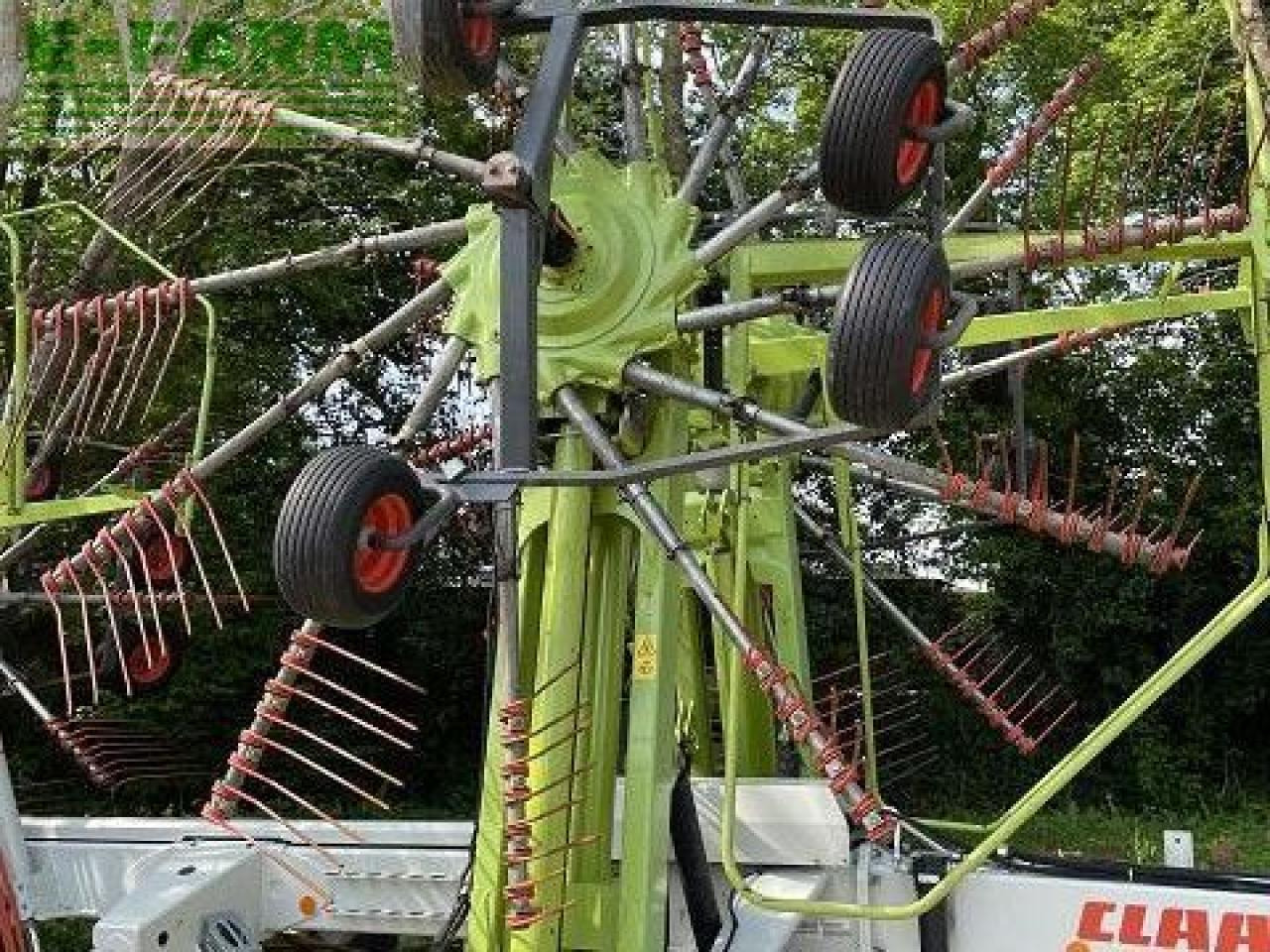 CLAAS USED LINER 3600 - Tedder/ Rake: picture 3 CLAAS USED LINER 3600 - Tedder/ Rake: picture 3