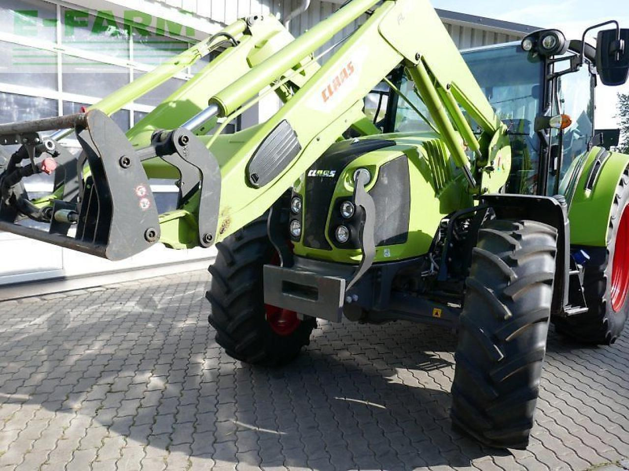 CLAAS arion 420 - Farm tractor: picture 2 CLAAS arion 420 - Farm tractor: picture 2