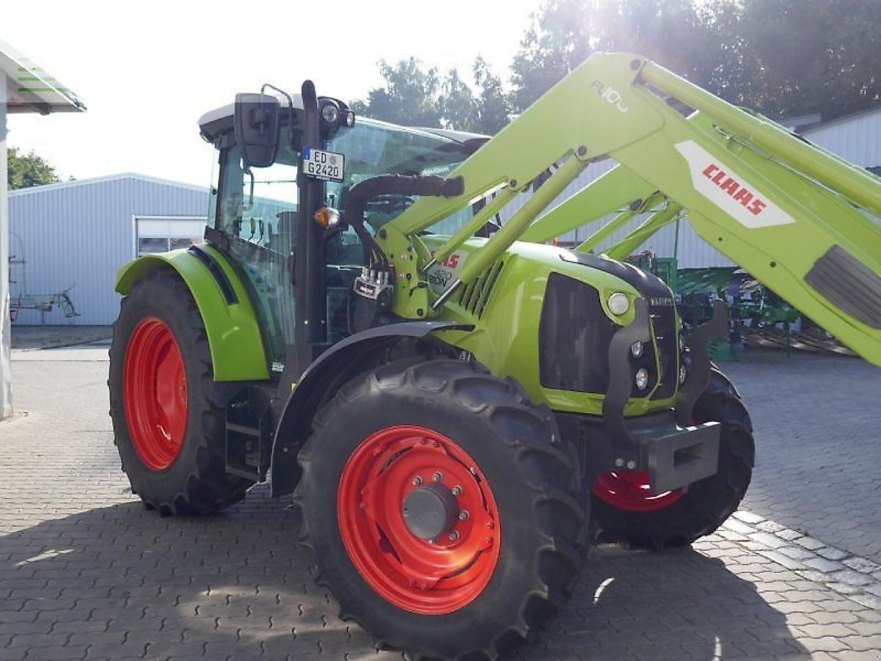 CLAAS arion 420 - Farm tractor: picture 3 CLAAS arion 420 - Farm tractor: picture 3