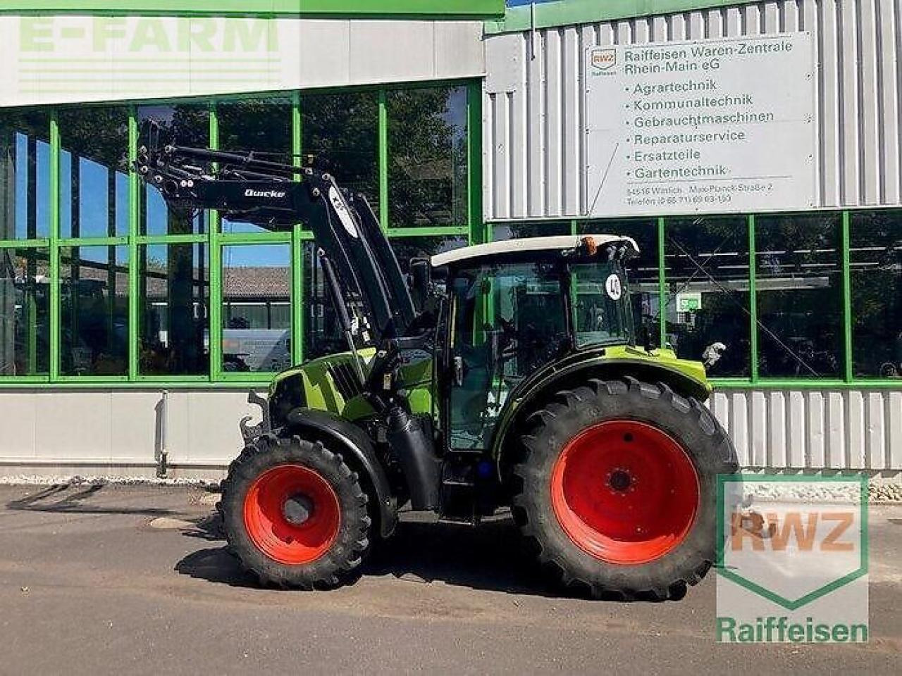 CLAAS arion 420 - Farm tractor: picture 2 CLAAS arion 420 - Farm tractor: picture 2