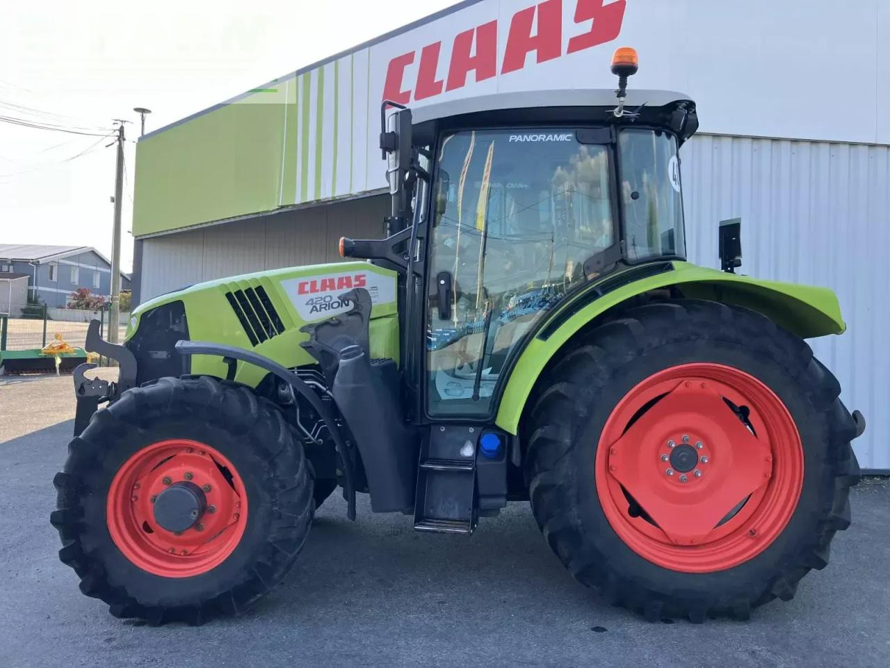 CLAAS arion 420 panoramic + batis - Farm tractor: picture 2 CLAAS arion 420 panoramic + batis - Farm tractor: picture 2