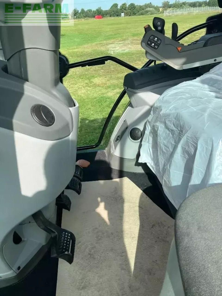 Farm tractor CLAAS arion 530 cis CIS: picture 8