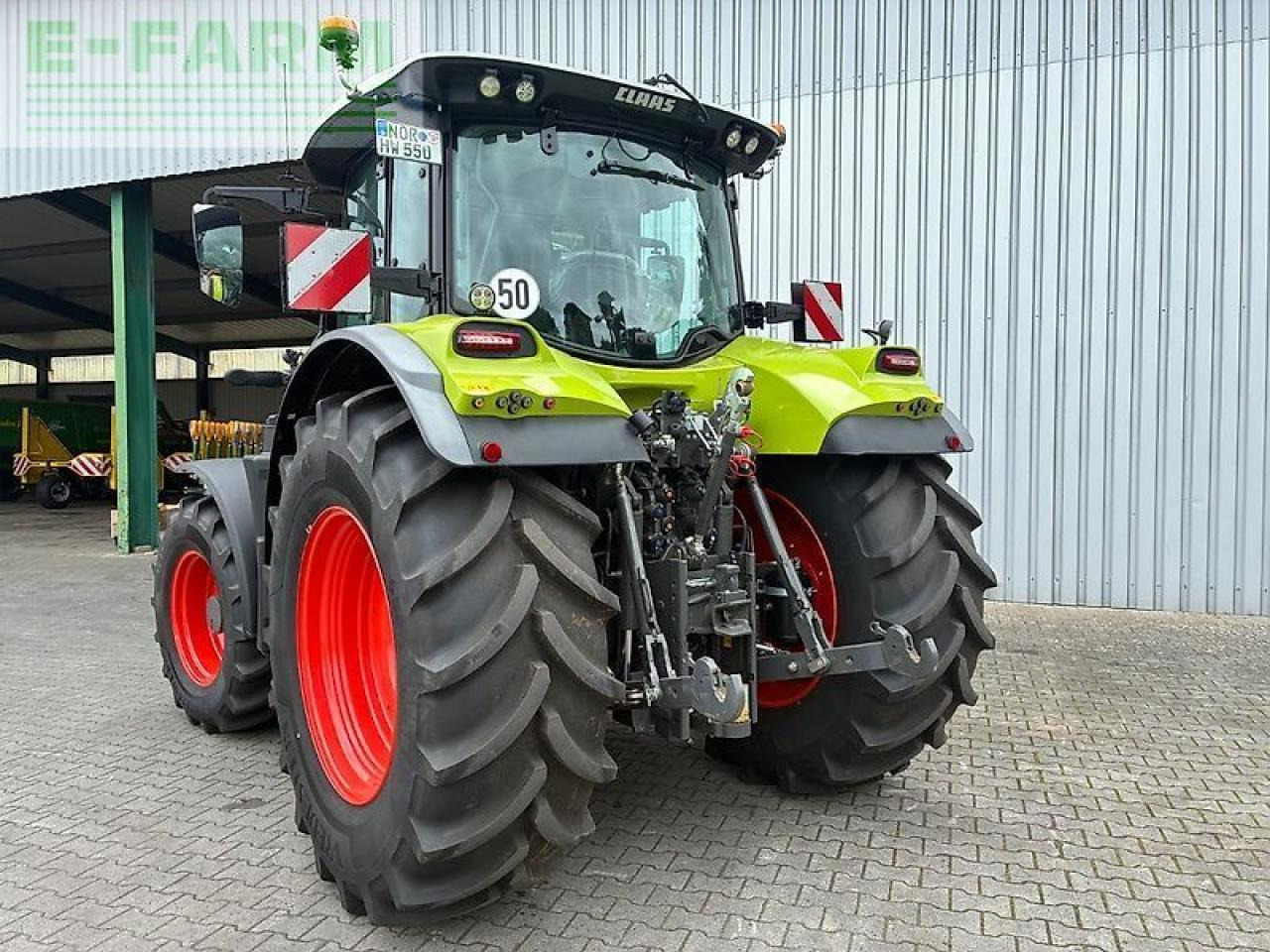 CLAAS arion 550 cmatic CMATIC - Farm tractor: picture 3 CLAAS arion 550 cmatic CMATIC - Farm tractor: picture 3