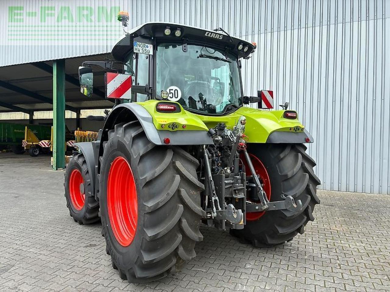CLAAS arion 550 cmatic CMATIC - Farm tractor: picture 2 CLAAS arion 550 cmatic CMATIC - Farm tractor: picture 2