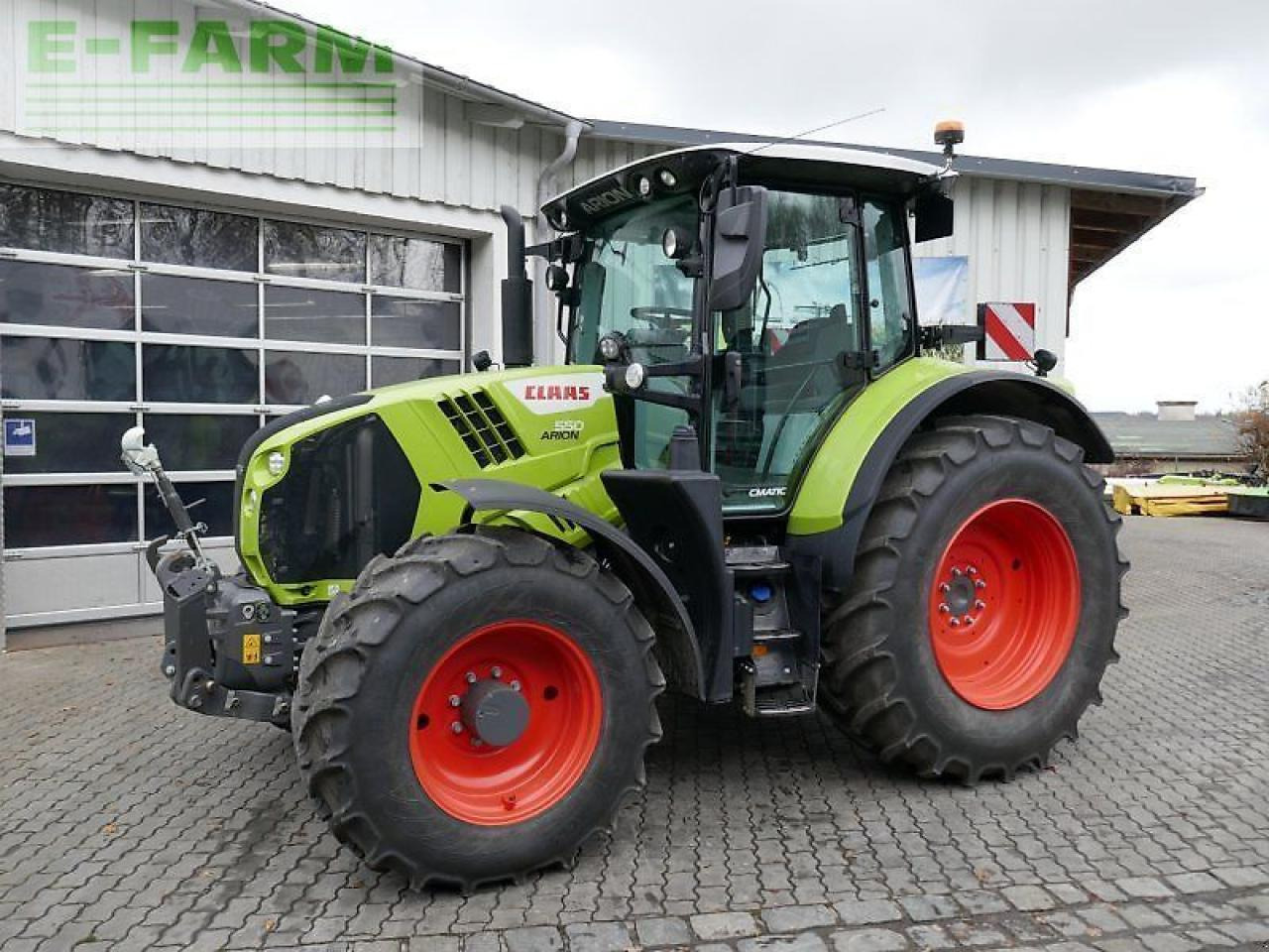 CLAAS arion 550 cmatic cebis CMATIC CEBIS - Farm tractor: picture 1 CLAAS arion 550 cmatic cebis CMATIC CEBIS - Farm tractor: picture 1
