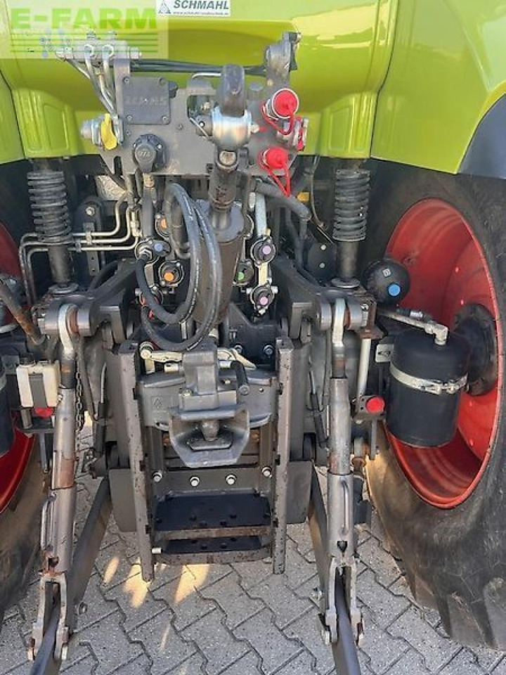 CLAAS arion 620 - Farm tractor: picture 3 CLAAS arion 620 - Farm tractor: picture 3