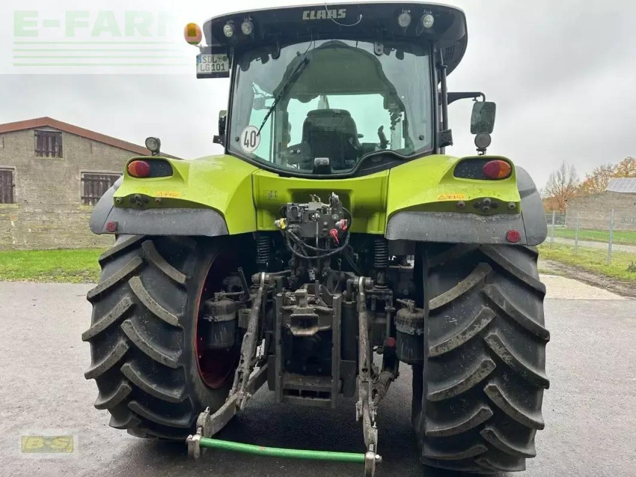 CLAAS arion 620 - Farm tractor: picture 3 CLAAS arion 620 - Farm tractor: picture 3