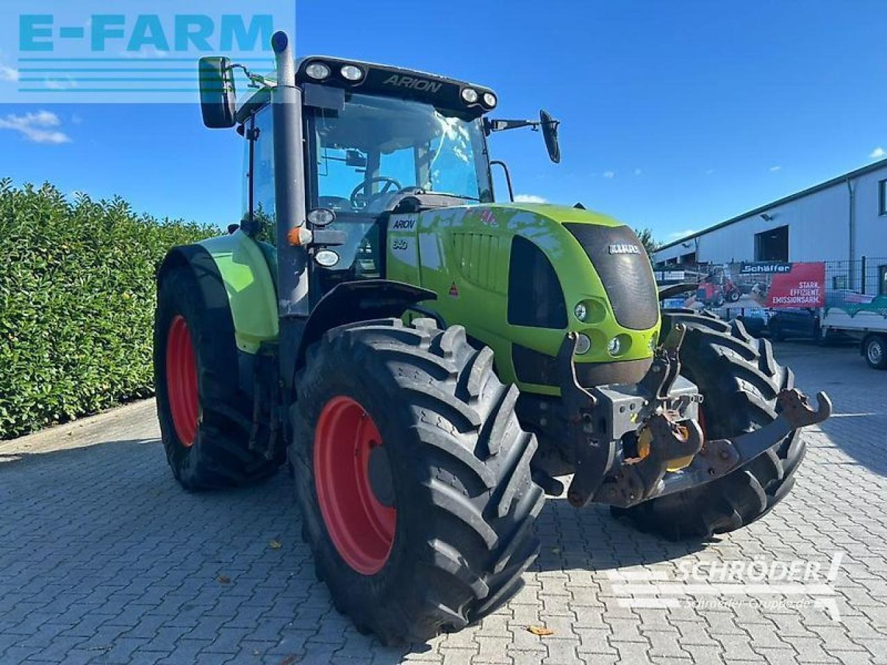 CLAAS arion 640 - Farm tractor: picture 3 CLAAS arion 640 - Farm tractor: picture 3