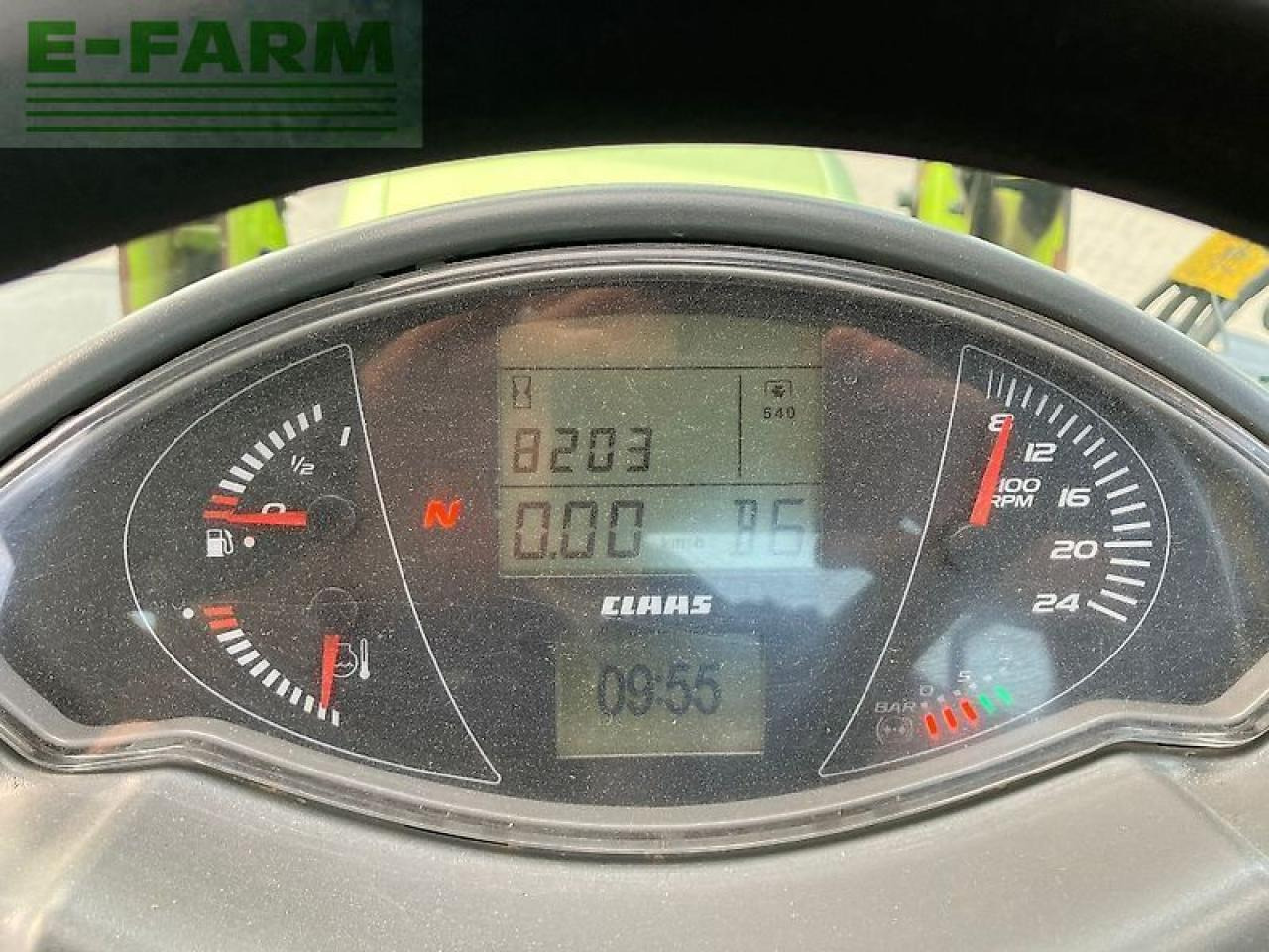 CLAAS arion 640 cis hexashift CIS - Farm tractor: picture 2 CLAAS arion 640 cis hexashift CIS - Farm tractor: picture 2