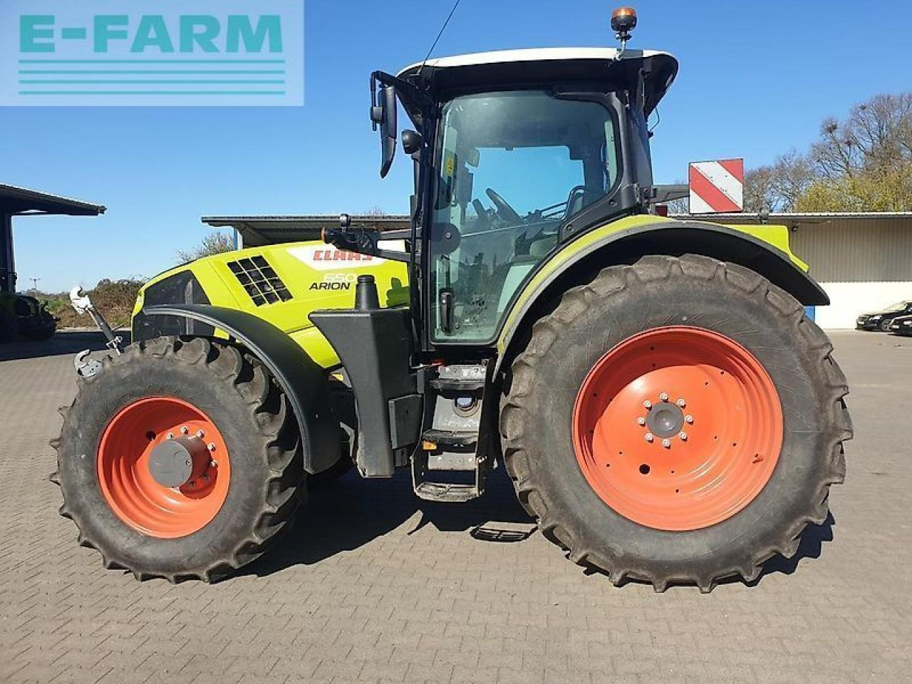 CLAAS arion 650 cis + - Farm tractor: picture 1 CLAAS arion 650 cis + - Farm tractor: picture 1
