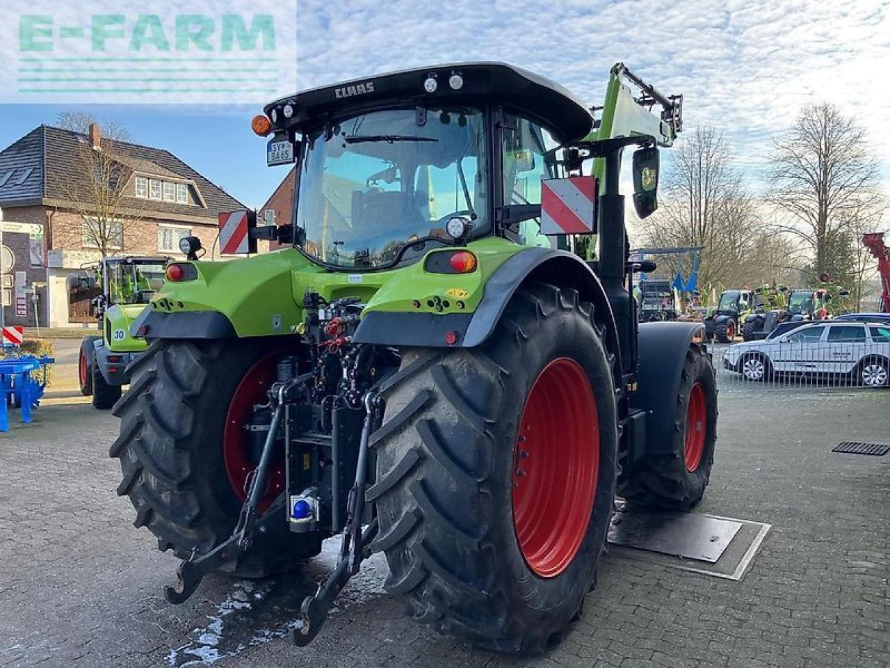 CLAAS arion 650 cis + fl140 + maxi-care CIS+ - Farm tractor: picture 5 CLAAS arion 650 cis + fl140 + maxi-care CIS+ - Farm tractor: picture 5