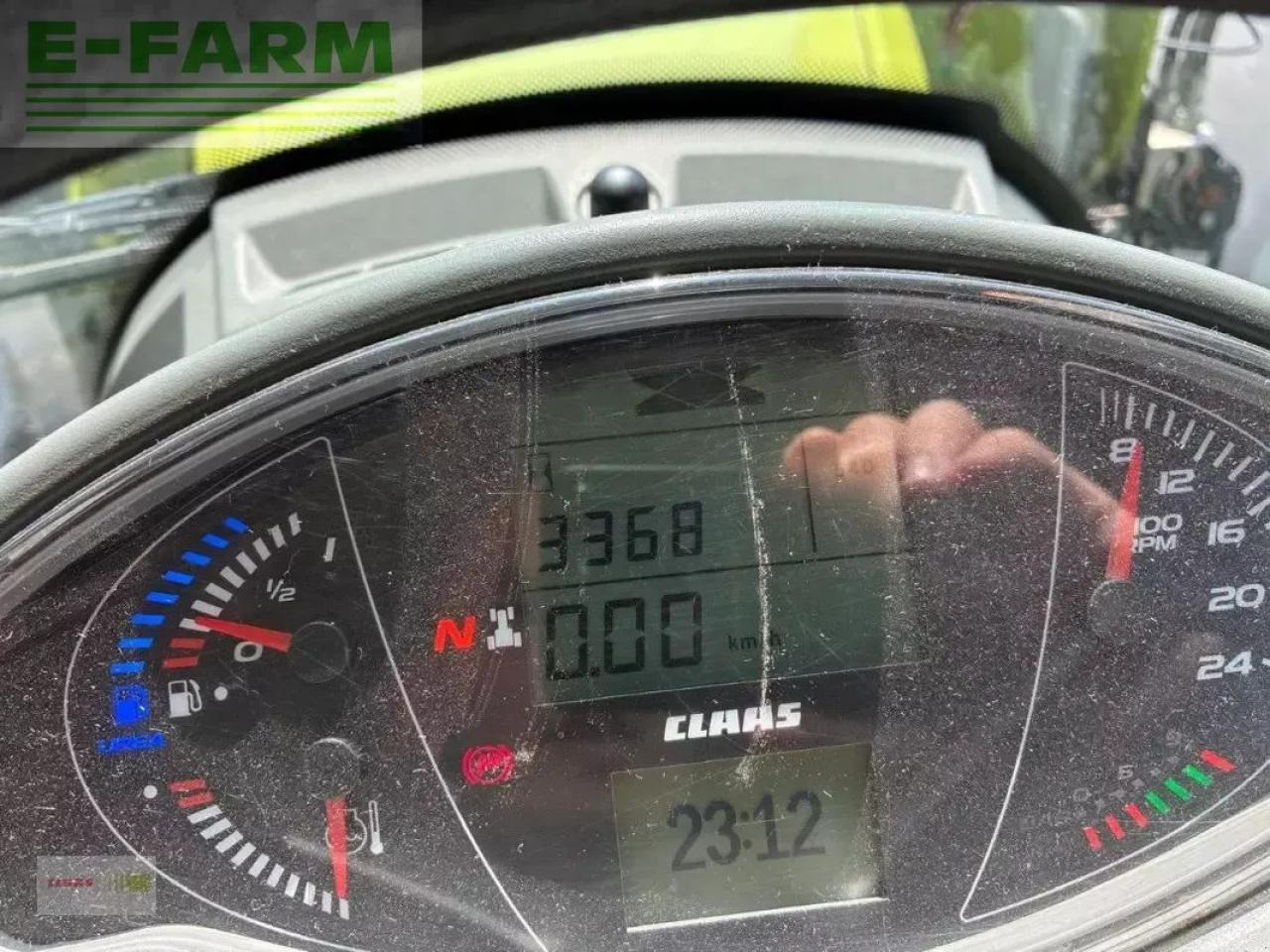 CLAAS arion 650 cmatic cis+ CMATIC CIS+ - Farm tractor: picture 3 CLAAS arion 650 cmatic cis+ CMATIC CIS+ - Farm tractor: picture 3