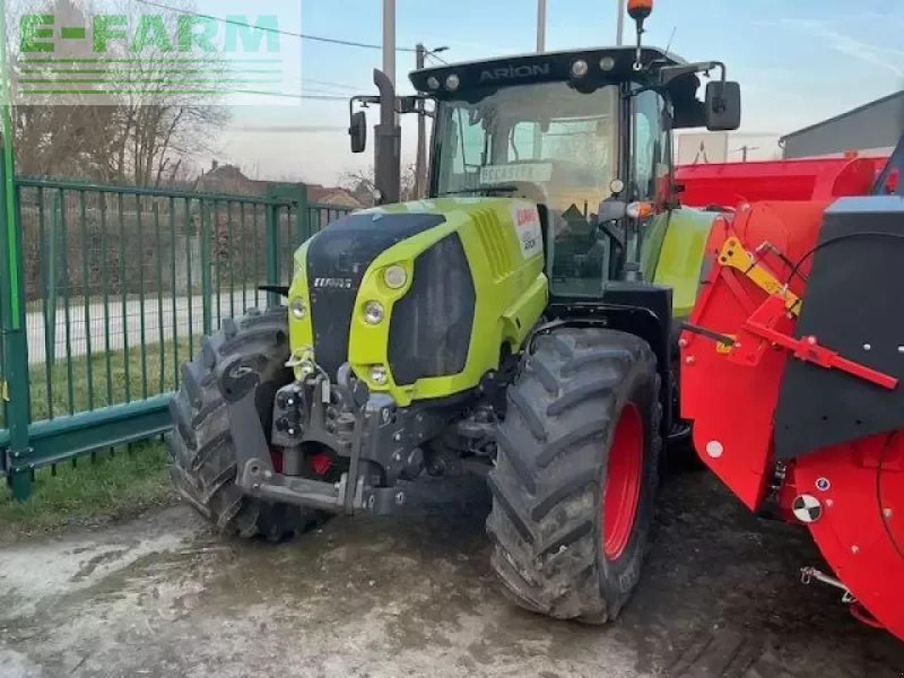CLAAS arion620 - Farm tractor: picture 2 CLAAS arion620 - Farm tractor: picture 2
