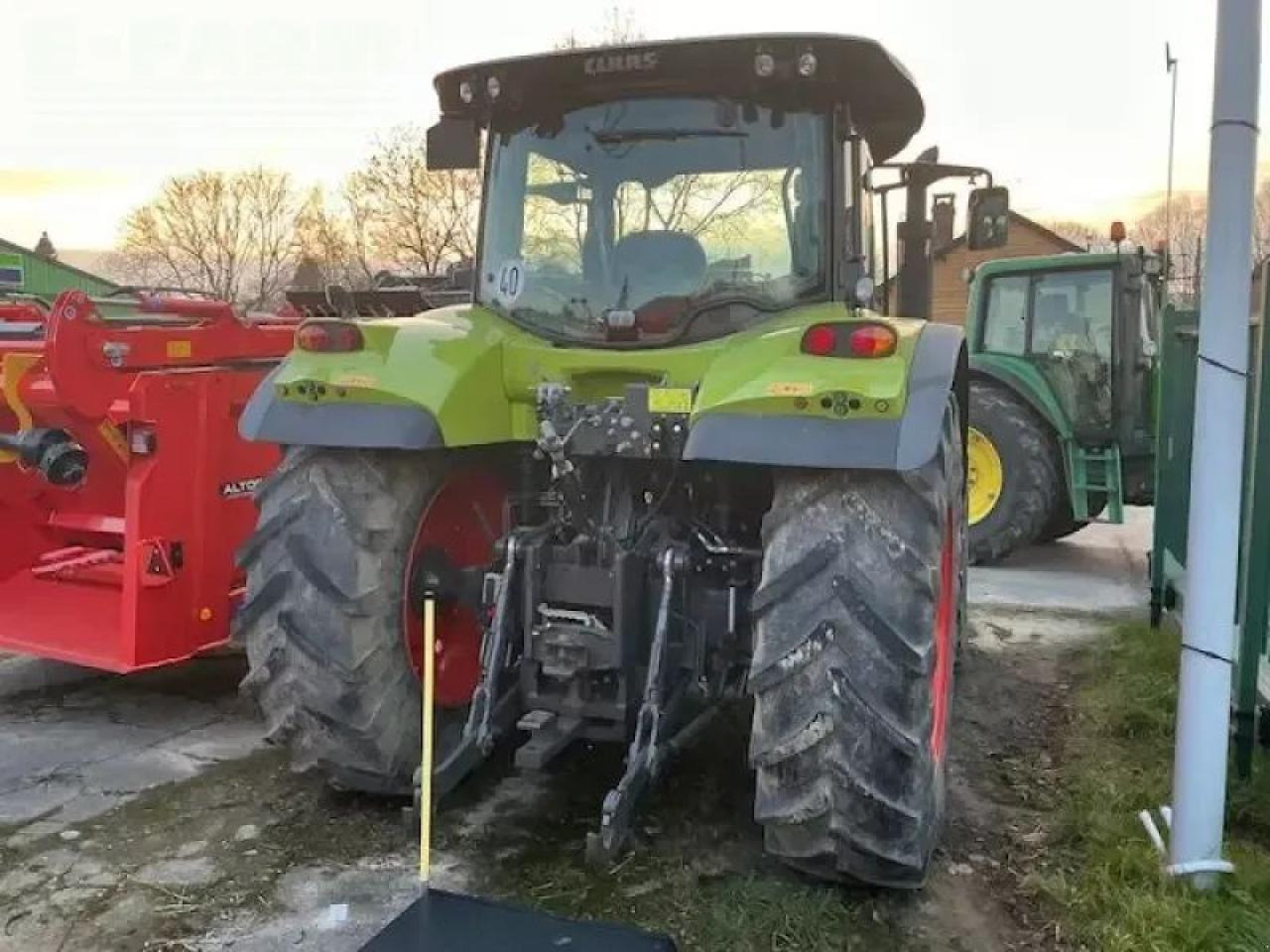 CLAAS arion620 - Farm tractor: picture 4 CLAAS arion620 - Farm tractor: picture 4