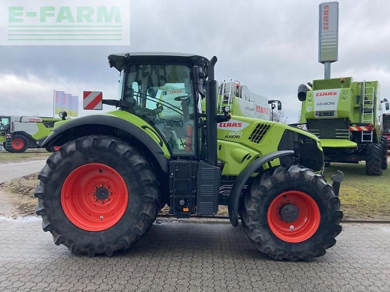 CLAAS axion 800 cis+ - Farm tractor: picture 4 CLAAS axion 800 cis+ - Farm tractor: picture 4