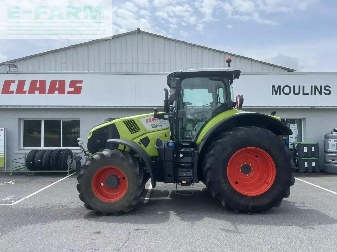 CLAAS axion 810 - Farm tractor: picture 4 CLAAS axion 810 - Farm tractor: picture 4