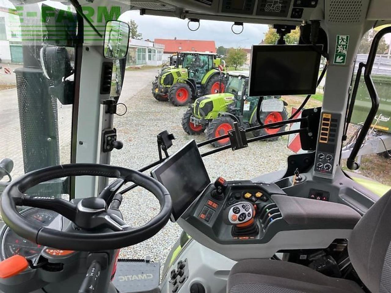 Farm tractor CLAAS axion 830 cmatic cebis CMATIC CEBIS: picture 15 Farm tractor CLAAS axion 830 cmatic cebis CMATIC CEBIS: picture 15