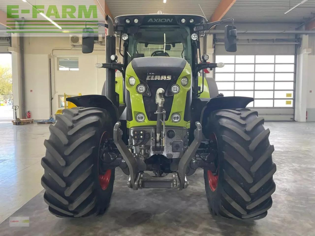 CLAAS axion 870 cmatic cebis CMATIC CEBIS - Farm tractor: picture 5 CLAAS axion 870 cmatic cebis CMATIC CEBIS - Farm tractor: picture 5