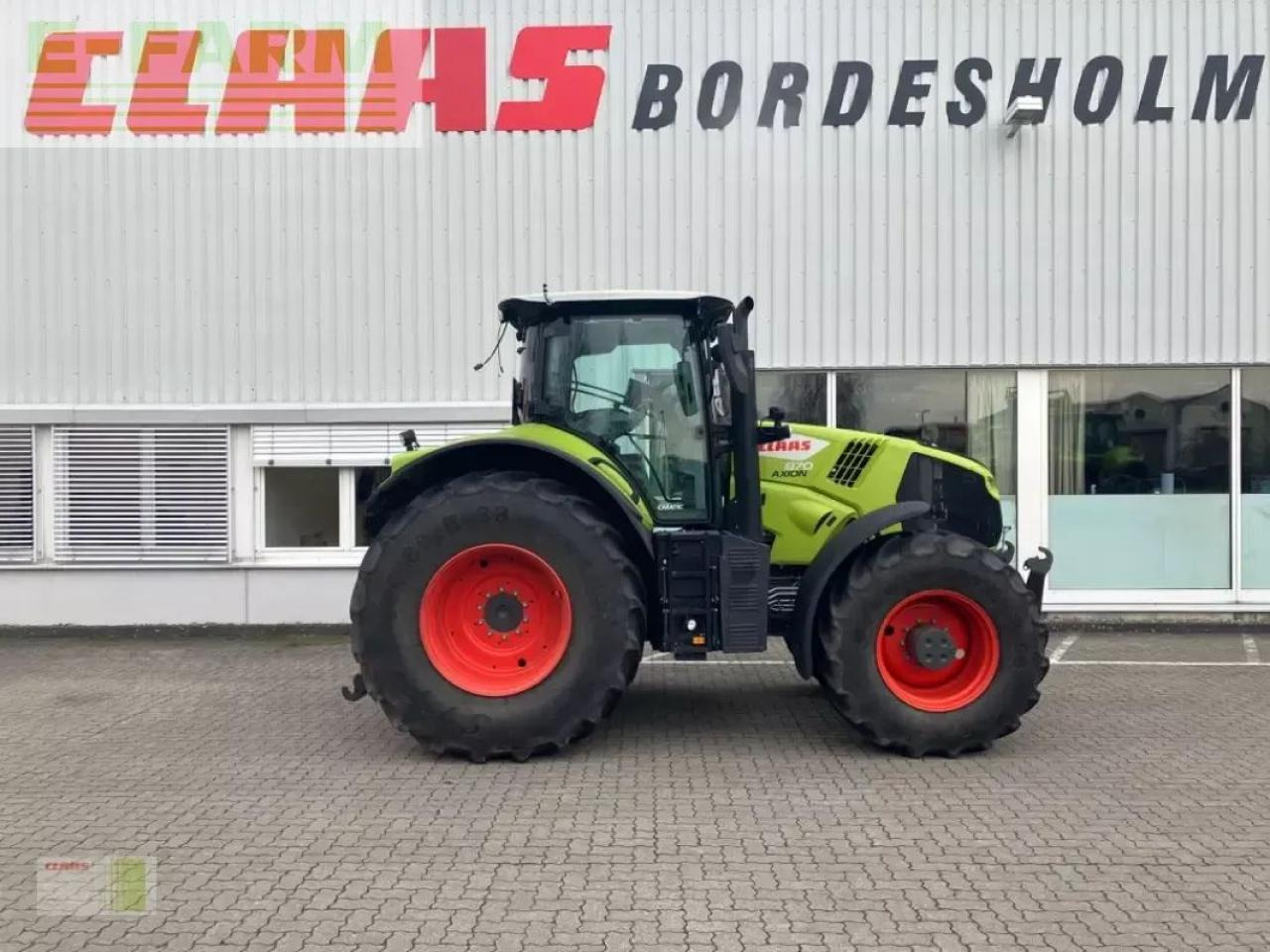 CLAAS axion 870 cmatic - Farm tractor: picture 2 CLAAS axion 870 cmatic - Farm tractor: picture 2